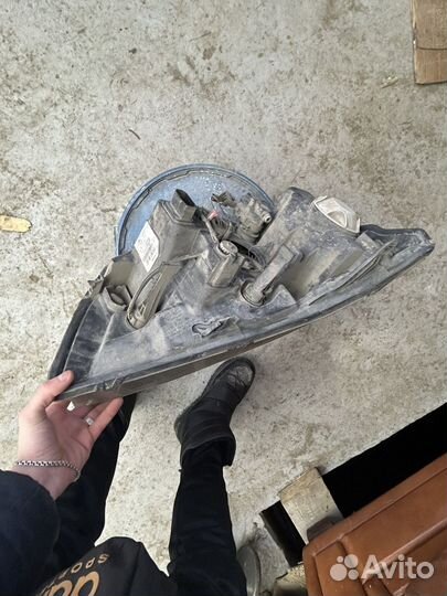 Фары на LADA vesta