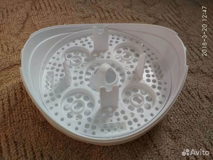 Стерилизатор для бутылочек в микроволновке Tommee