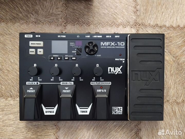 Гитарный процессор NUX-MFX-10