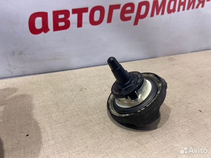 Крышка топливного бака Bmw X1 E84 N20B20A 2011