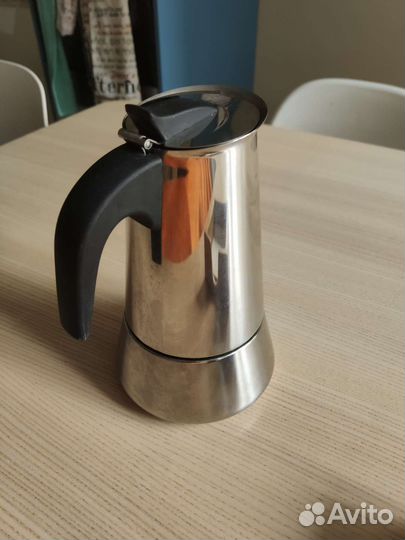 Гейзерная кофеварка индукционная