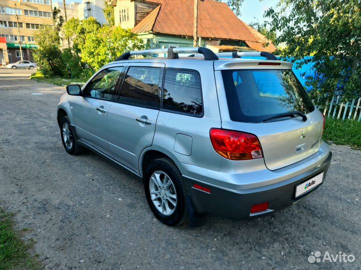Mitsubishi Outlander 2.4 AT, 2003, 158 543 км