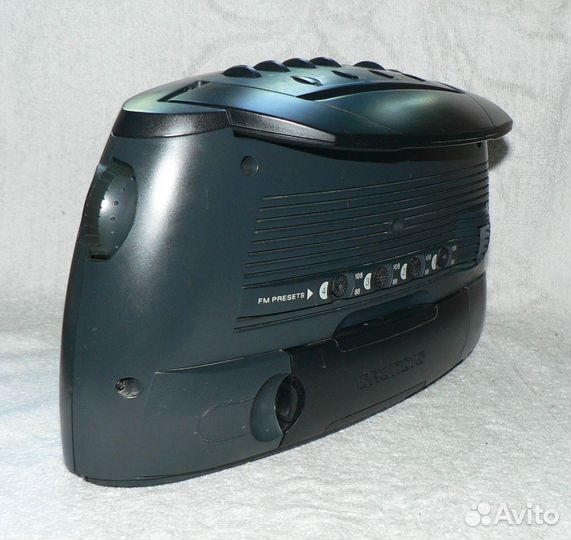 Радиоприемник grundig Concert Boy 240, рабочий