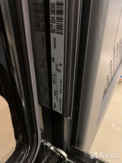 Встраиваемый духовой шкаф Whirlpool