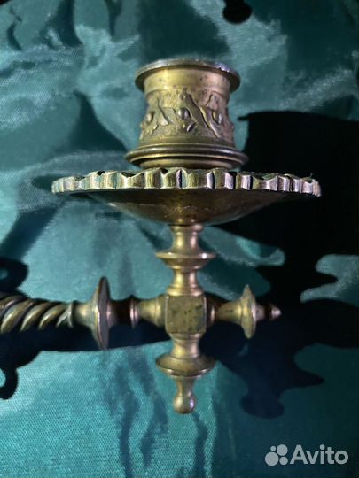 Подсвечник настенный