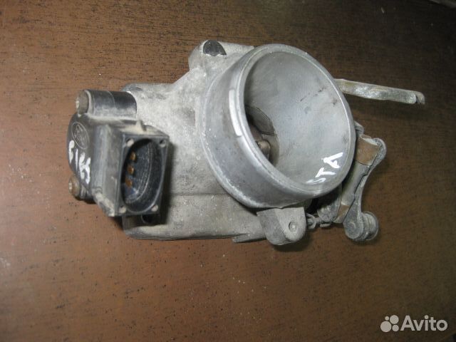 Заслонка дроссельная Ford Fiesta 1995-2001
