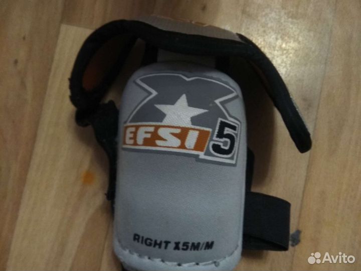 Налокотники хоккейные детские