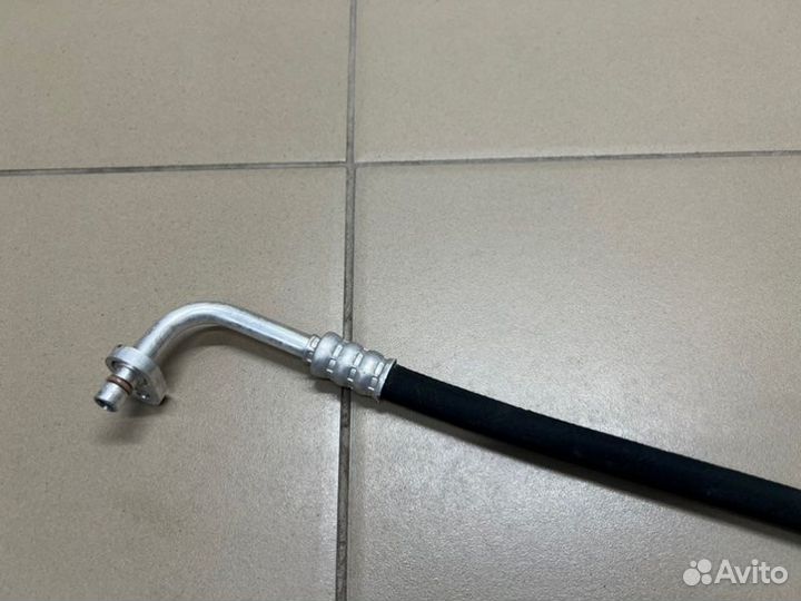 Трубка кондиционера Renault Sandero 2500 км 1.6