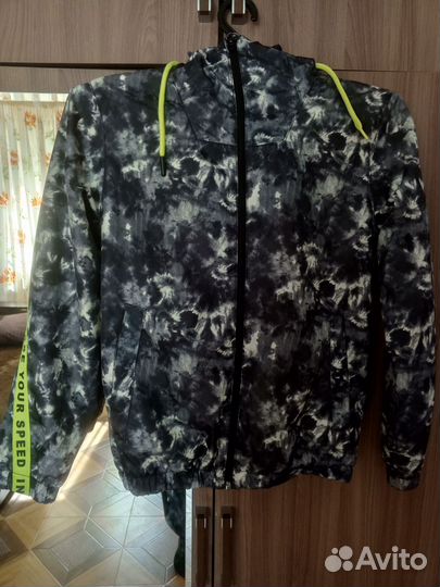 Ветровка для мальчика 158