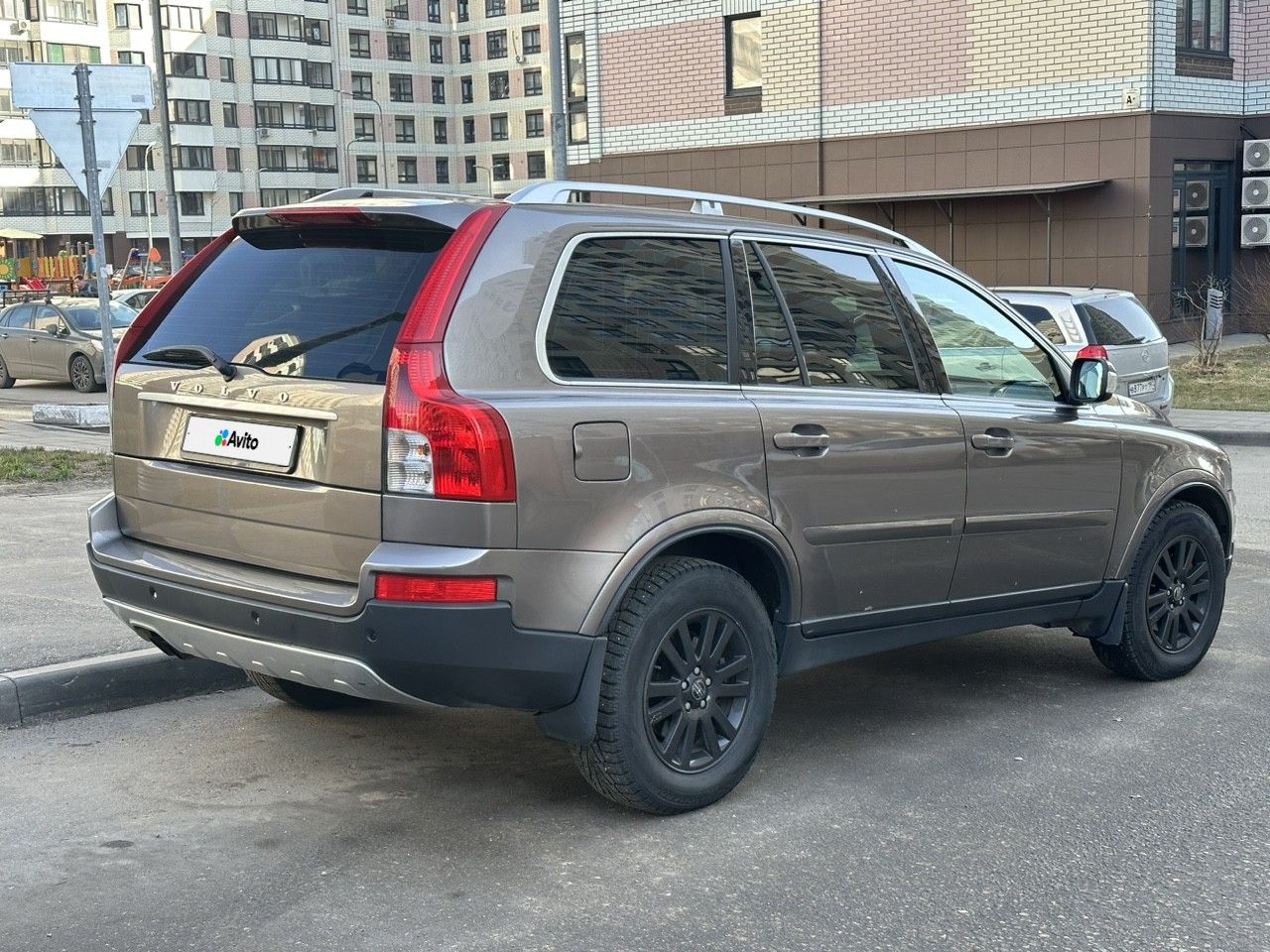 Volvo XC90: фото владельца