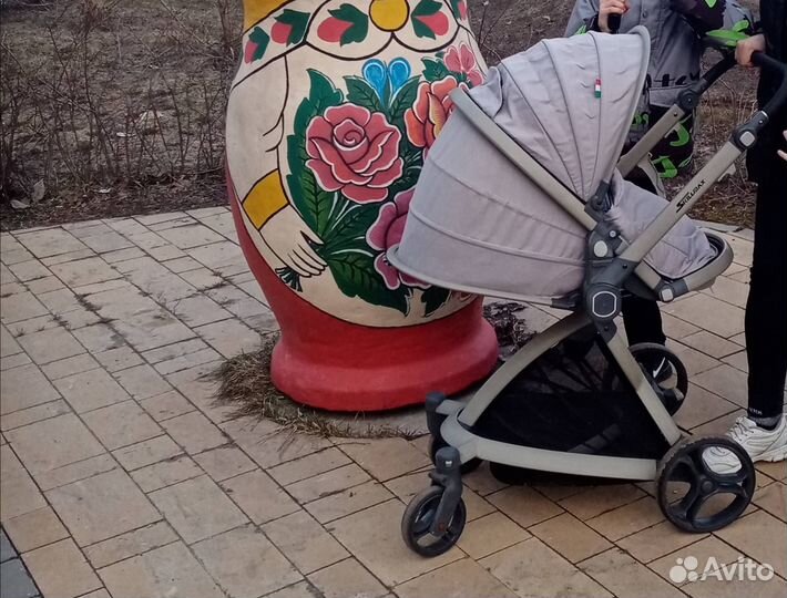 Коляска детская