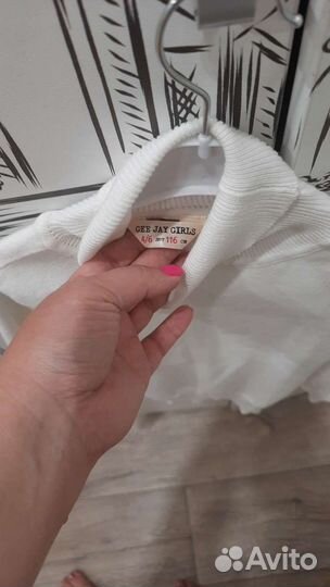 Водолазы на девочку