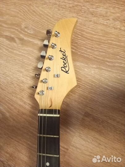 Электро гитара