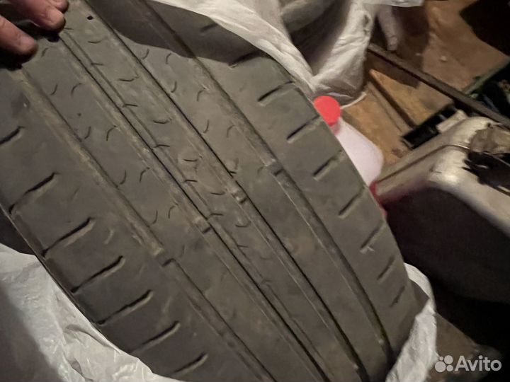 Continental ComfortContact - 5 215/60 R17