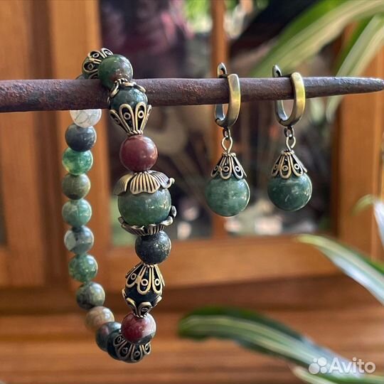 Браслет и серьги из агата и яшмы