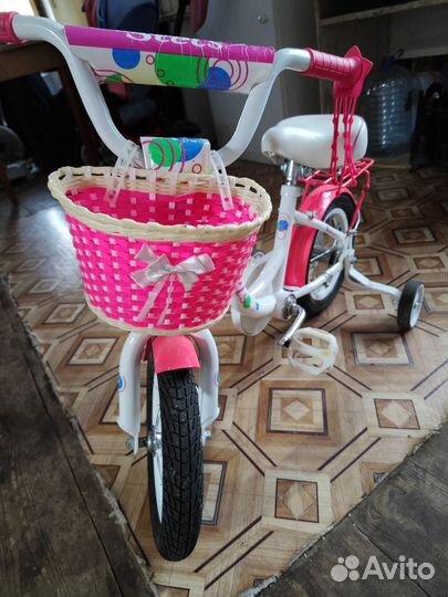 Детский велосипед (для девочки)