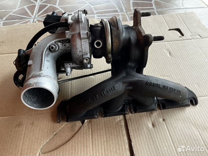 Выпускной коллектор с турбонагнетателем