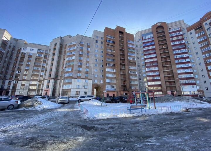 4-к. квартира, 127 м², 10/14 эт.