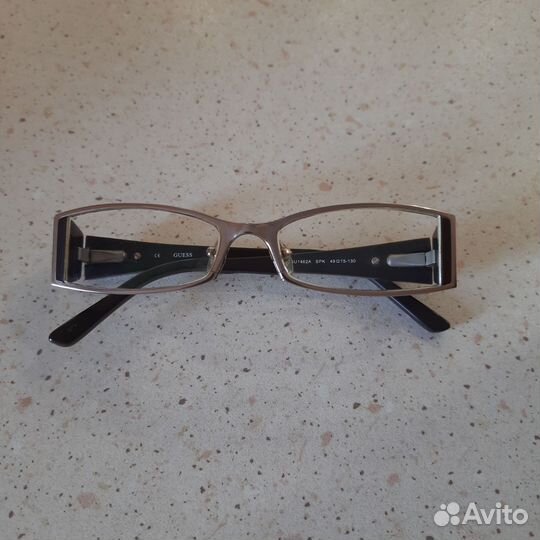 Очки с диоптриями -4. guess