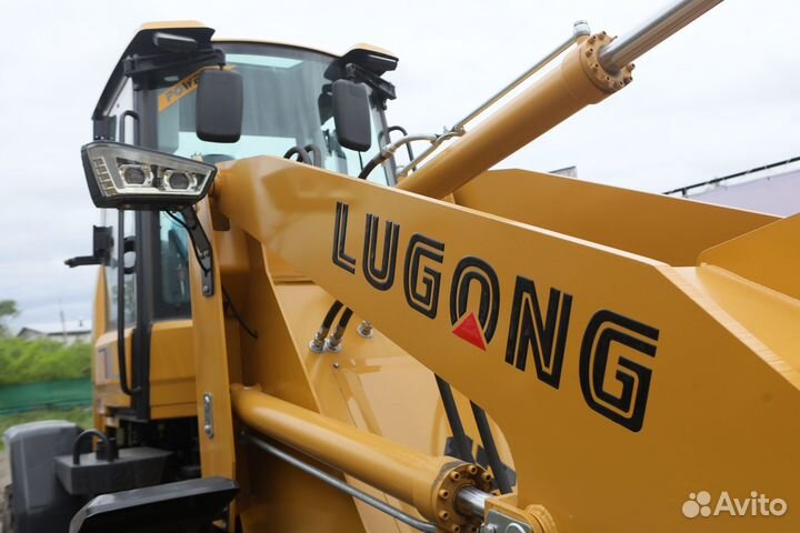 Фронтальный погрузчик LuGong LG 938, 2023
