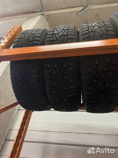 Pirelli Ice Zero 185/60 R15 88T