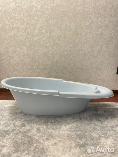 Ванночка для купания с горкой