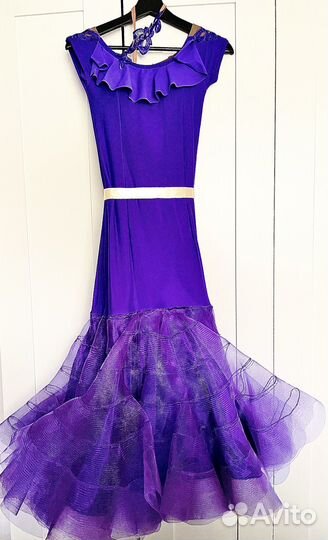 Юниорское платье для стандарта