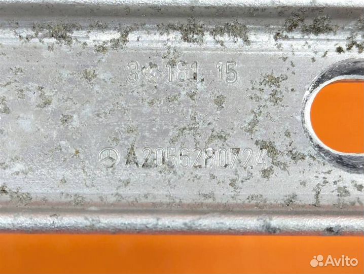 Распорка w205 C63S AMG C-class AMG 177.980 2016