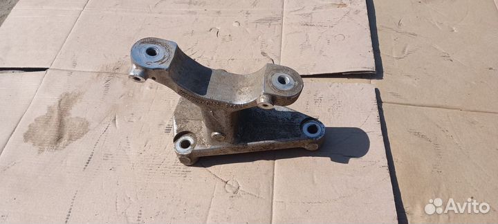 Haval F7 Кронштейн рулевой рейки правый оригинал