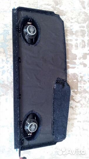 Акустическая полка в сборе с колонками на Ниву