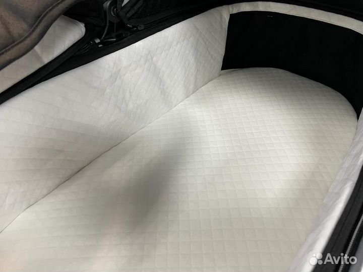 Детская коляска Luxmom 750 2 в 1