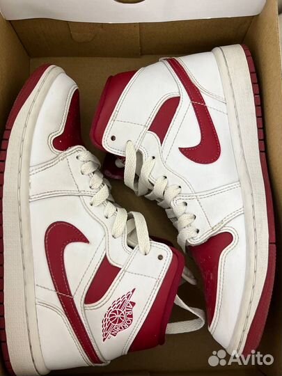 Nike air jordan 1 mid