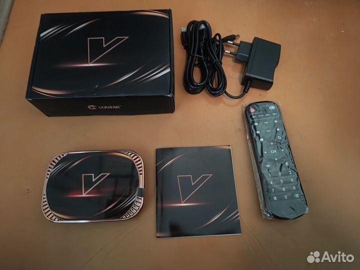 Смарт тв приставка Vontar X4 4/32 (4/64)