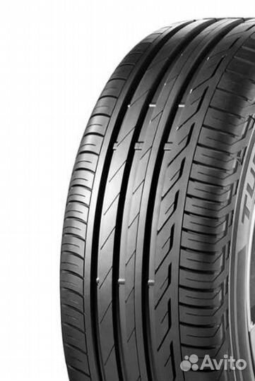 Bridgestone Turanza T001 205/60 R15