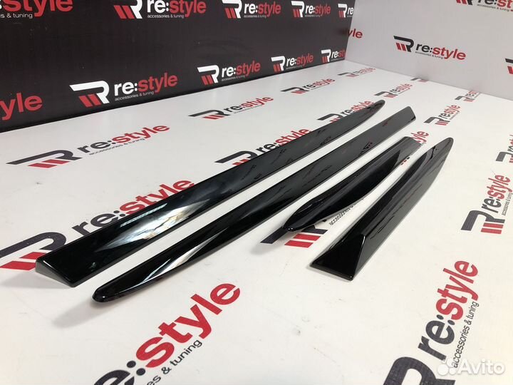 Молдинги дверей Lexus LX570 c16г Черные
