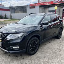 Nissan X-Trail 2.5 CVT, 2021, битый, 29 000 км, �с пробегом, цена 3 200 000 руб.