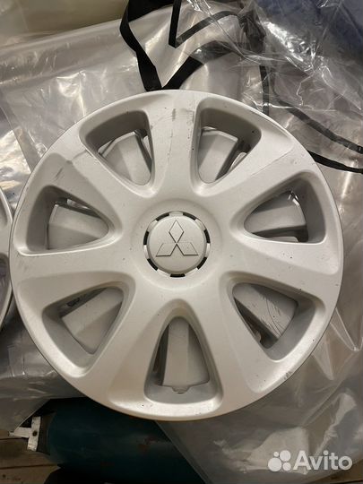 Колпаки на колеса r 16 Mitsubishi Asx оригинал