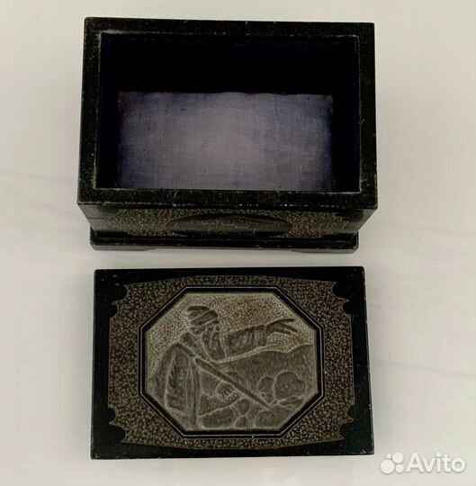 Резьба по камню. Шкатулка. Антиквариат