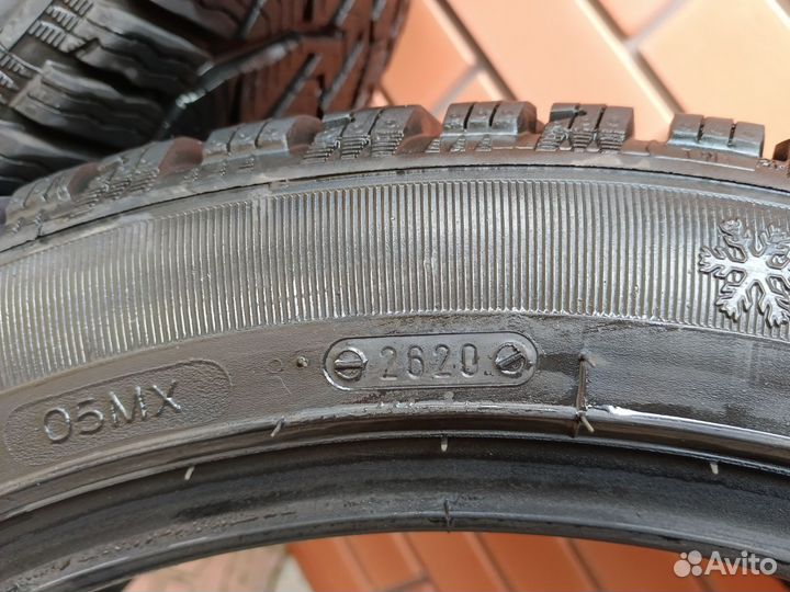 Tigar Winter 235/45 R18