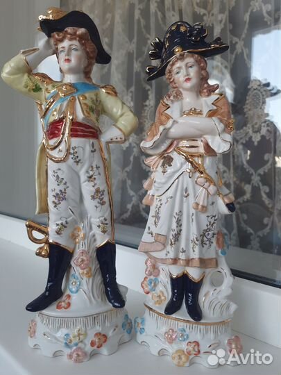Статуэтка фарфор
