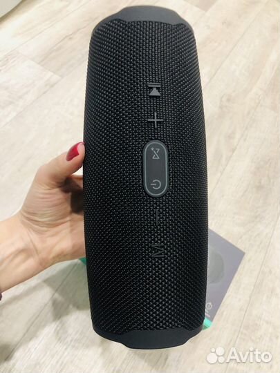 Блютуз колонка новая