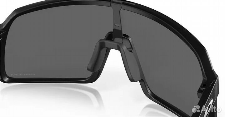 Солнцезащитные очки Oakley SI Sutro