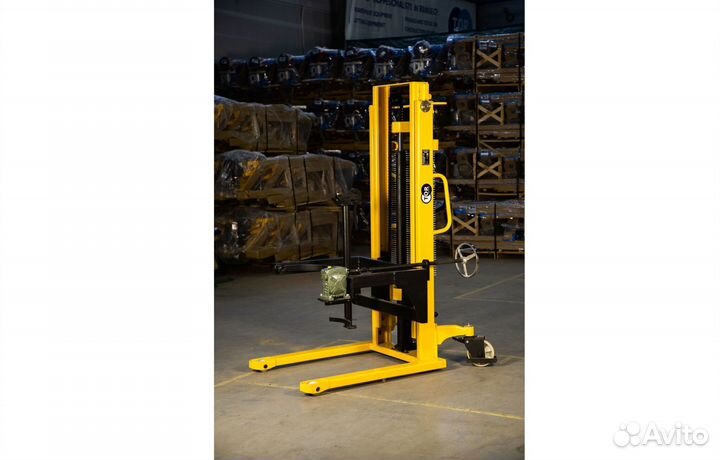 Штабелер-бочкокантователь 0,5 т 2,8 м