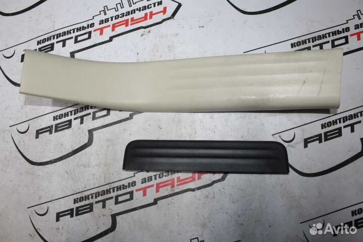 Порожек пластиковый nissan patrol Y62 B R