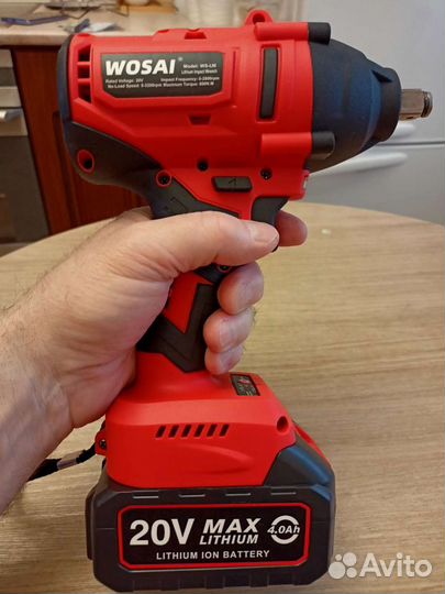 Гайковёрт аккумуляторный