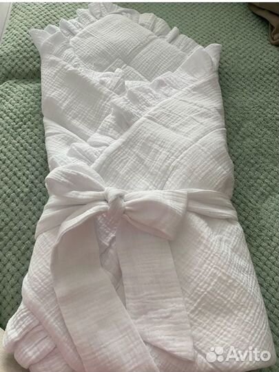 Конверт на выписку из муслина с лентой