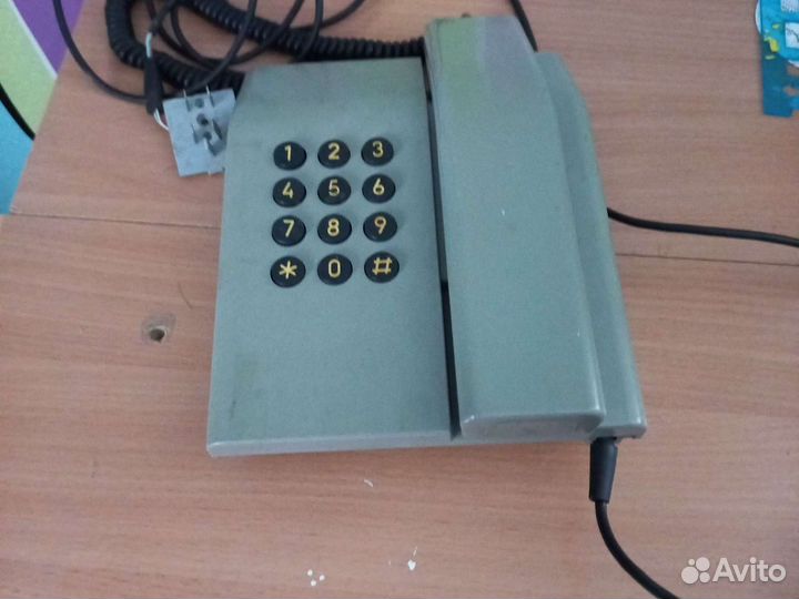 Стационарный телефон