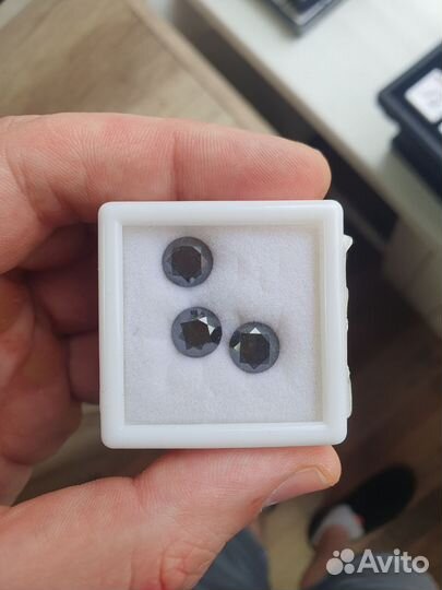 Черный бриллиант 1 ct