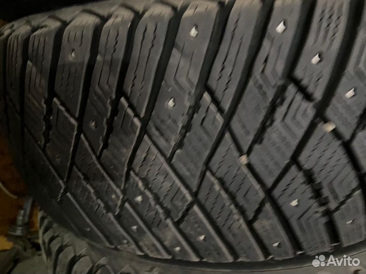 Goodyear Ultragrip Ice Arctic 215/50 R17 92H