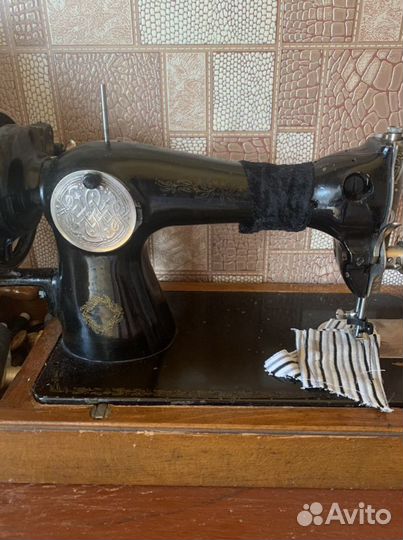 Швейная машинка